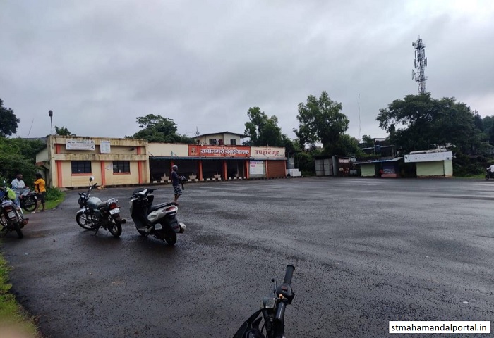 radhanagari st bus stand
